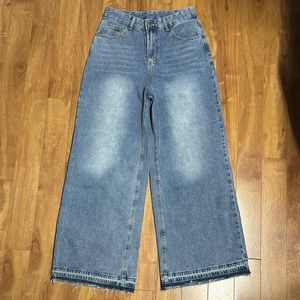 Blue Wide Leg Flare Jeans with Frayed Hem